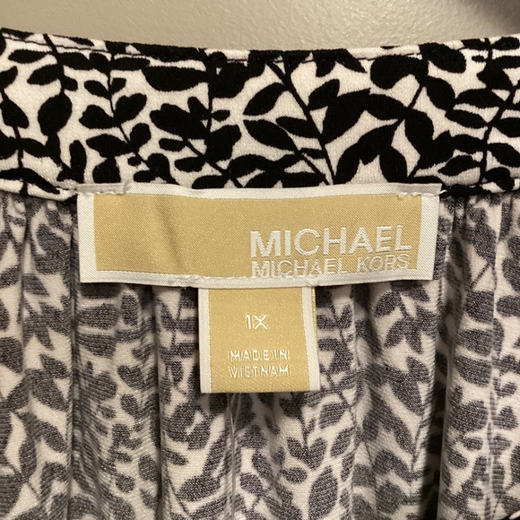 Michael Michael Kors women’s plus size blouse - Picture 12 of 14